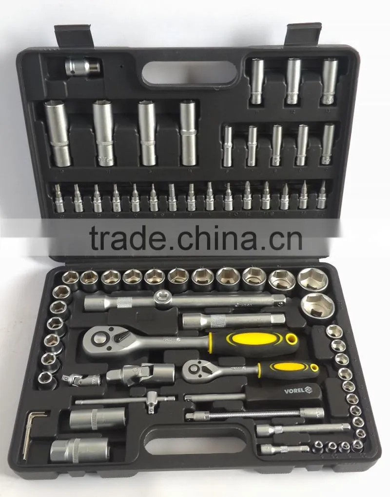 94 Pcs Socket Set 1/4" And 1/2"