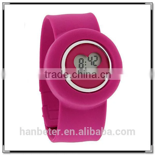 2014 latest waterproof vogue colorful silicone slap watch low cost wrist watch
