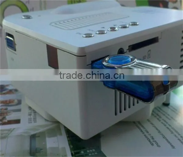 24W Mini Multimedia LCD Image System LED Projector Port - Black