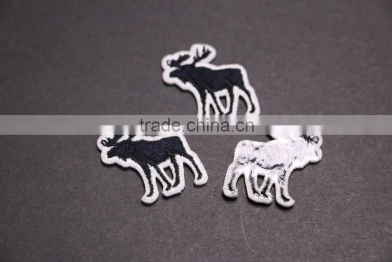 2016 Cheap 3d Rubber Patch Embroidery Patches Custom Logo