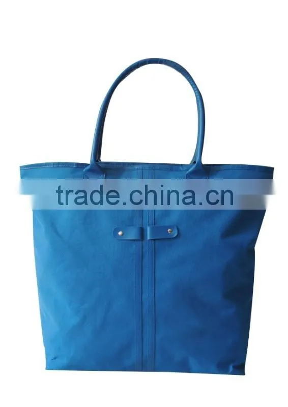 2015 well-sold non-woven fashionable womens weekend bag