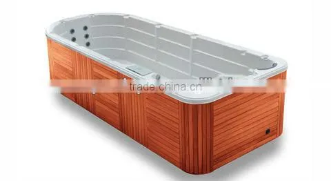 Outdoor spa and outdoor bathtub