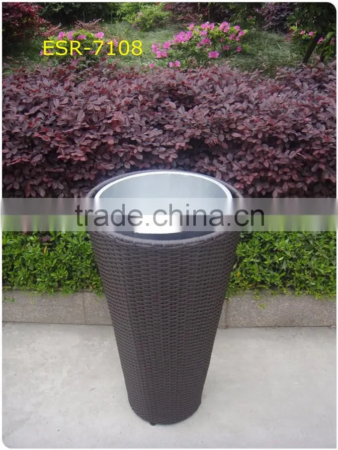 Handmade rattan garden flower pot