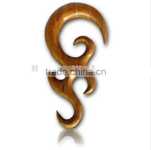 Non piercing novelty ear plug claw crazy wind ear plug tapers decorative ear plug