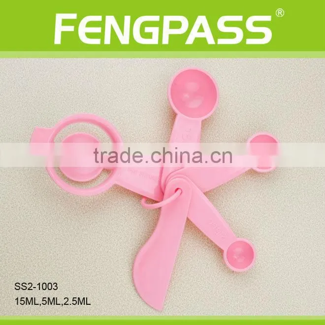 kids plastic spoons(88-90-101)