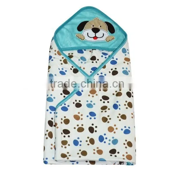 2016 new Embroidered cartoon hooded baby blanket
