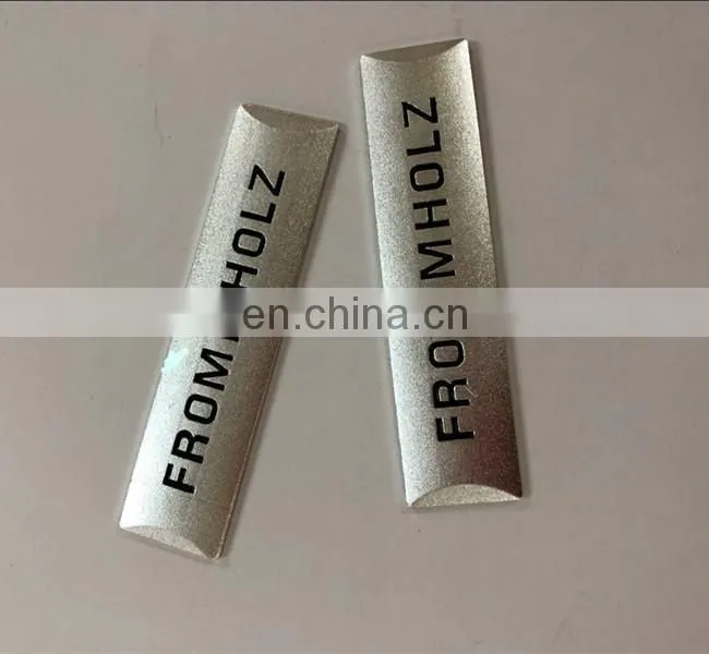 Quality Anodizing aluminum silver engraved logo plate