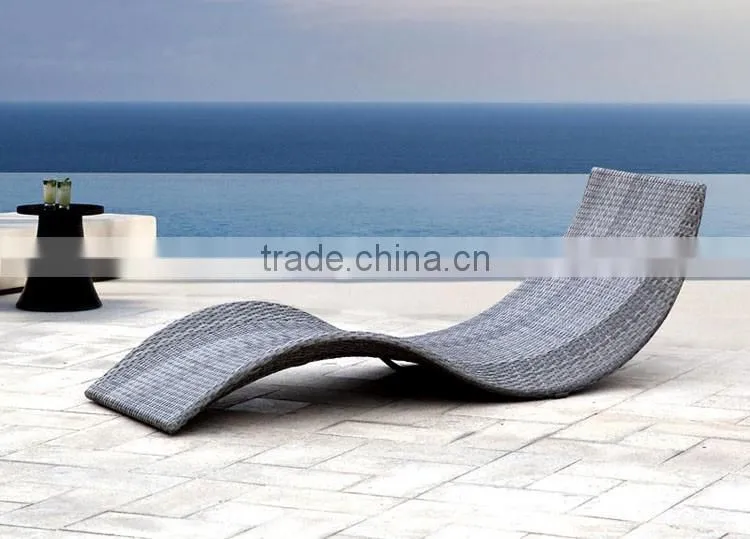 S Type Outdoor Leisure Waterproof Rattan Chairs Curved Baroque French chaise lounge