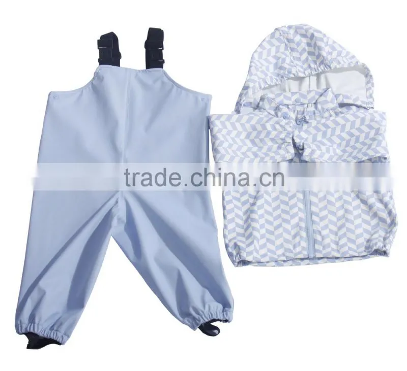 2015 ODM new fashion design baby pu rainwear
