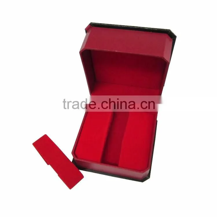 Customized Luxury Leather Watch Gift Case For Women.