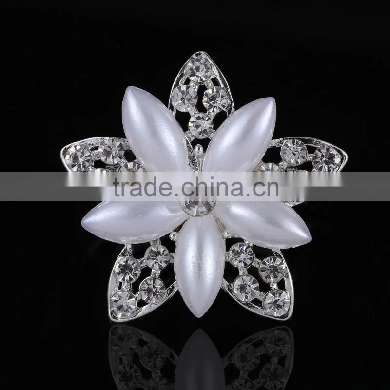Three Pearls Rhinestone Brooch Pins,Cappa Rhinestone Buckle