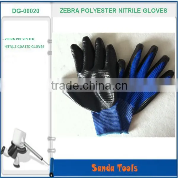 green nitrile coated gloves