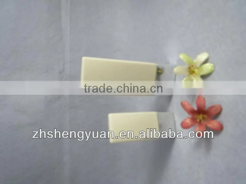 wholesale elegant design plastic cosmetic tottle