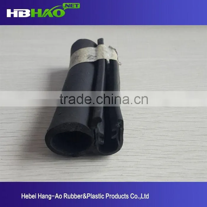 extruded pvc sealing strip/silicone microwave oven sealing strip/standard rubber seal strip