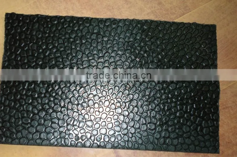 17mm thickness BONSUN Croc design rubber stable mat