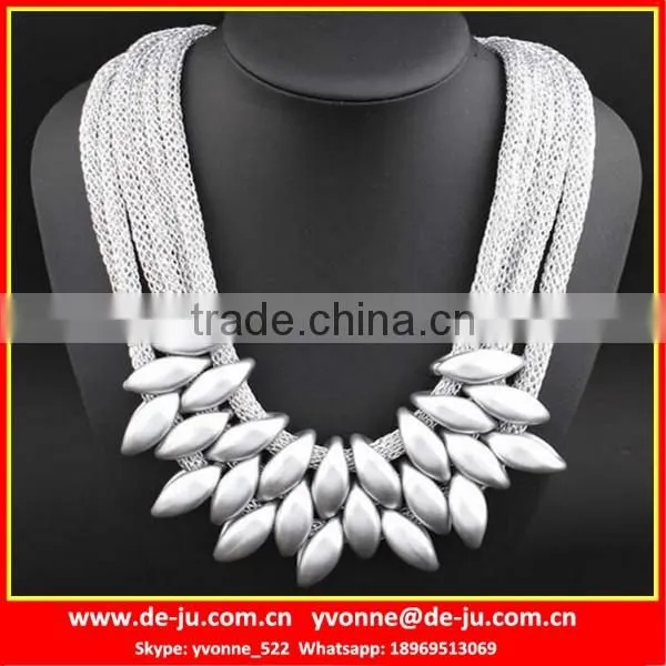 Thick Crystal Choker Gradient Color Alloy Necklace