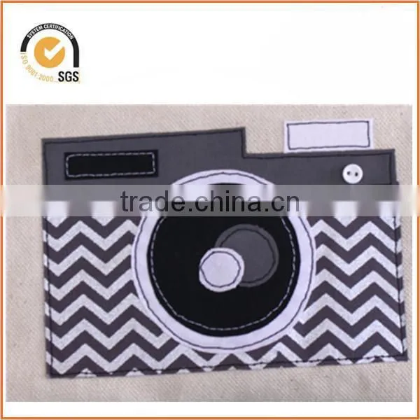 Waxed Canvas Cosmetic/Toiletry Zipper Pouch (Yellow and White) By Chiqun Dongguan CQ-H01097