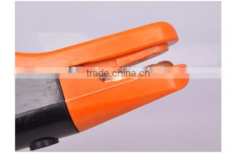 AK-2043 New design 600A High Quality Janpanese Type Electrode Holder