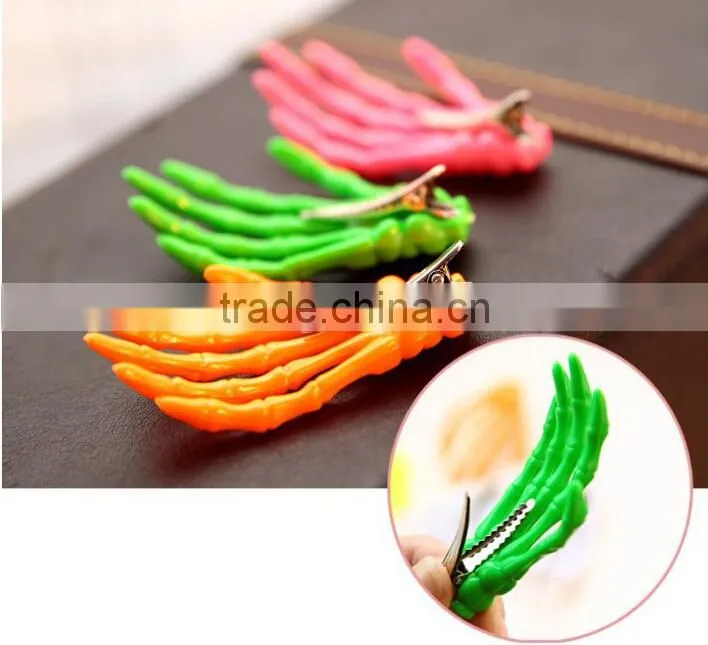 Promotion Hair clip skeleton Hair clip hand bone Hair clip