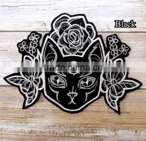 Custom high quality embroidered the Japanese anime patch for clothes embroidery patch made in china choose size/color