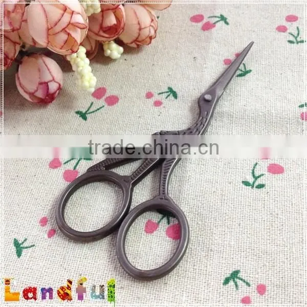Vintage Fancy Design Thread Embroidery Scissors Bronze Bird Scissors