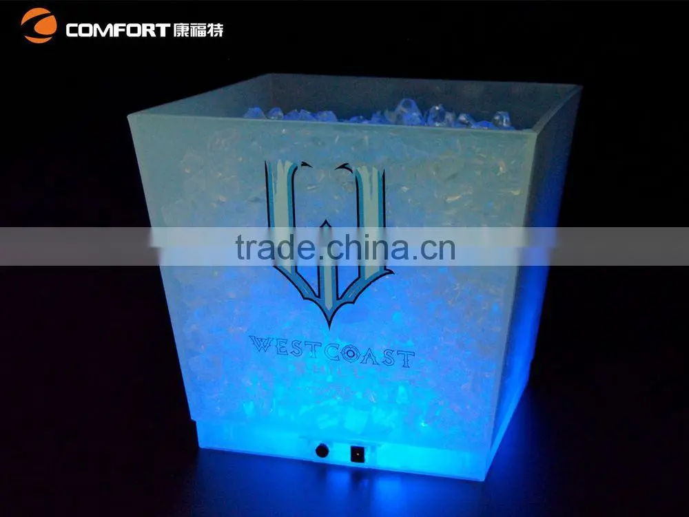 Rechargeable Plastic ice cooler