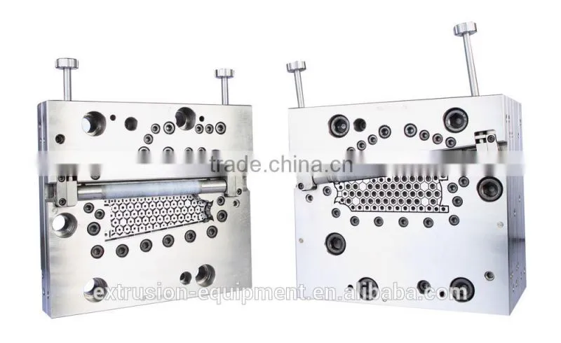 Efficient high speed extrusion tool in order to massive production for plastic profiles