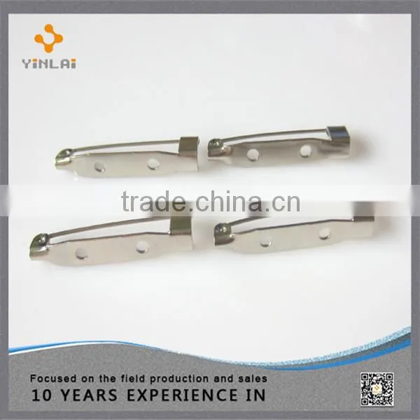 Safety brooch accessory with clip
