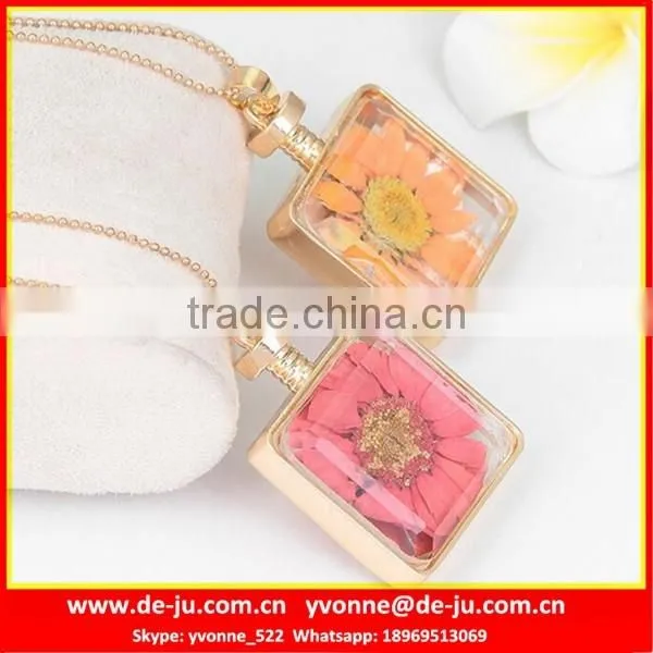 Orange Flowers Glass Pendant Necklace