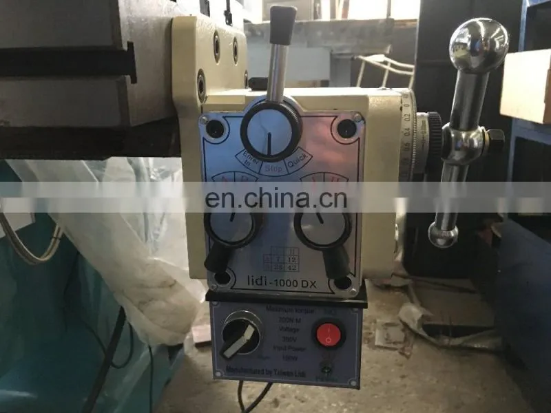 3 Axis Turret Milling Machine