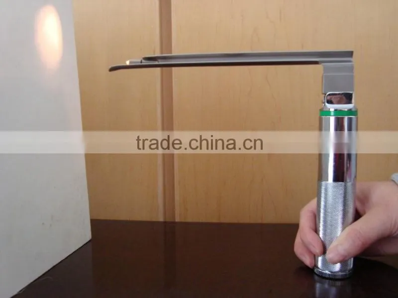 Animal incubation lightning laryngoscopy