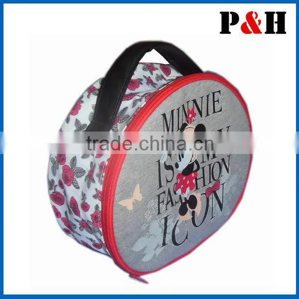 China Cheap Makeup Case Empty