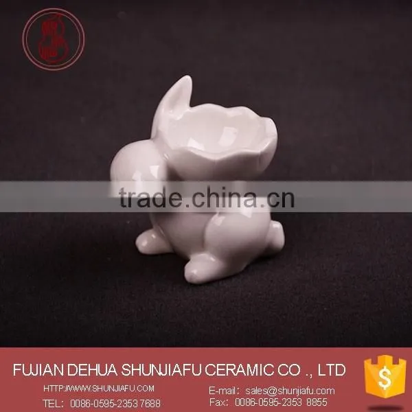 Handmade unglazed creative white porcelain rabbit egg holder ceramic