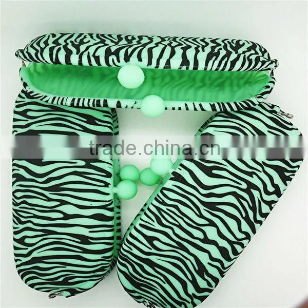 Candy colors silicone waterproof bag/silicone purse and bag/silicone make up bag