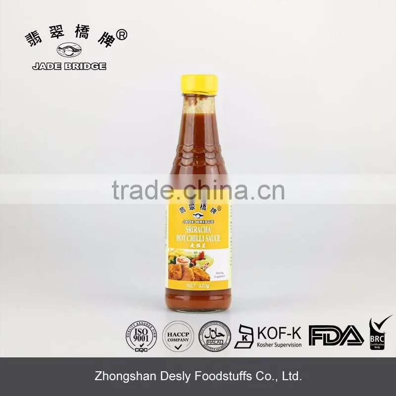 Sriracha sauce hot pepper chili sauce