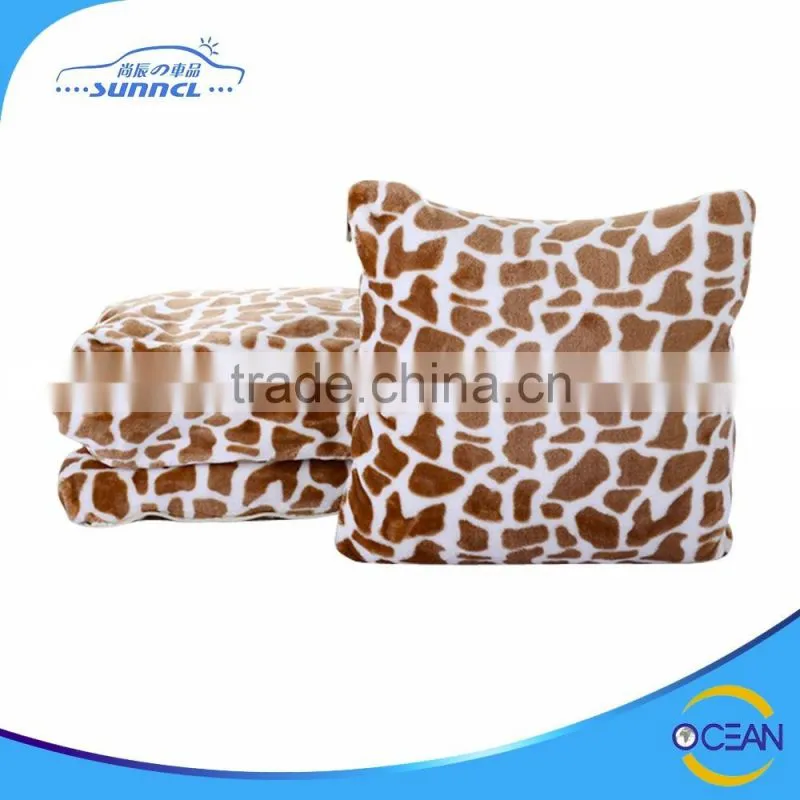 Customized Promotion Logo Car Travel Pillow Blanket with Bone Neck Pillow Kit