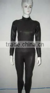 long sleeves neoprene diving suits women wearing neoprene suits