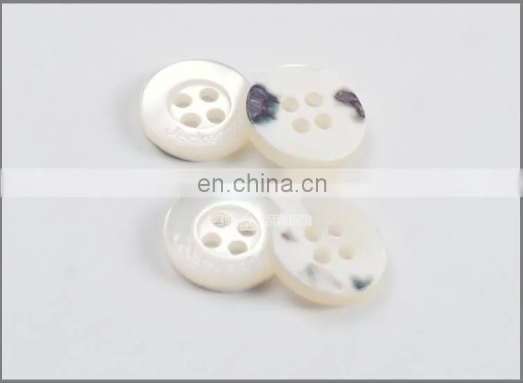 Quality Trocas Shell Button with Customized Logo BN80052