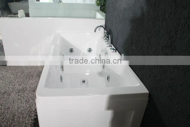 Indoor one person hot tub