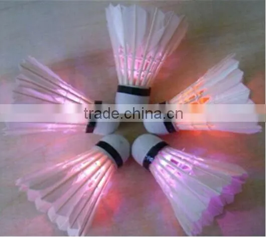 Popular Flashing Lighted Led Duck Leather Shuttlecock Badminton
