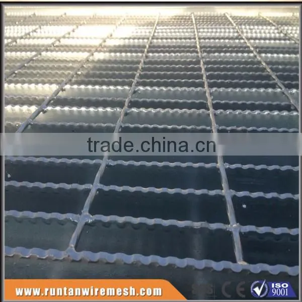 ASTM A36 hot dipped galvanized trench bar 30x3 galvanized steel grating (Trade Assurance)