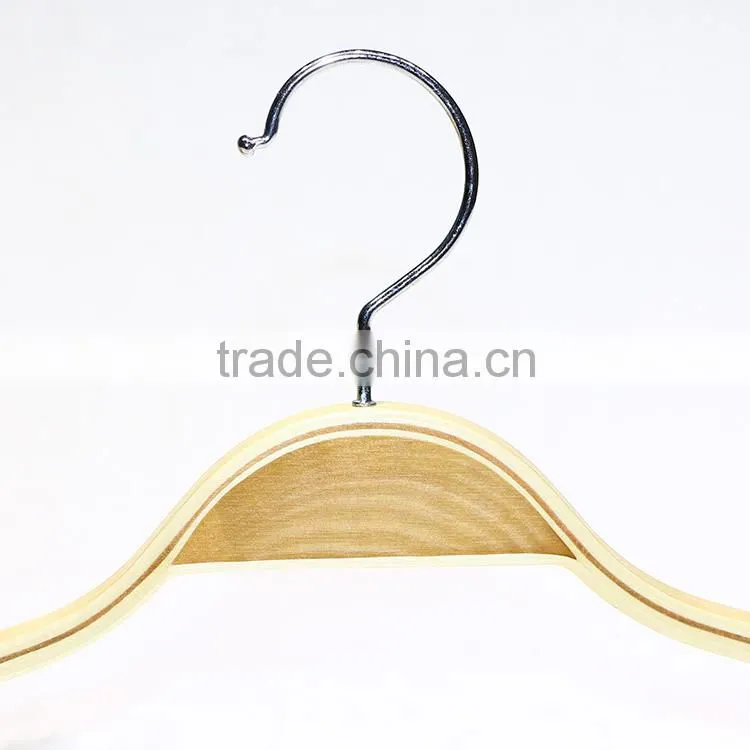 China supply cheap wooden hanger with low price