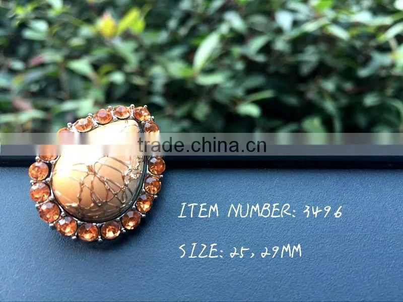 2016 hot sale acrylic rhinestone button plastic sewing shank flower center bulk cheap button