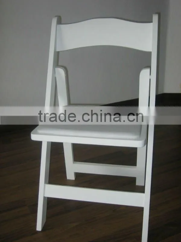 Rental Natural Wood Folding Chair
