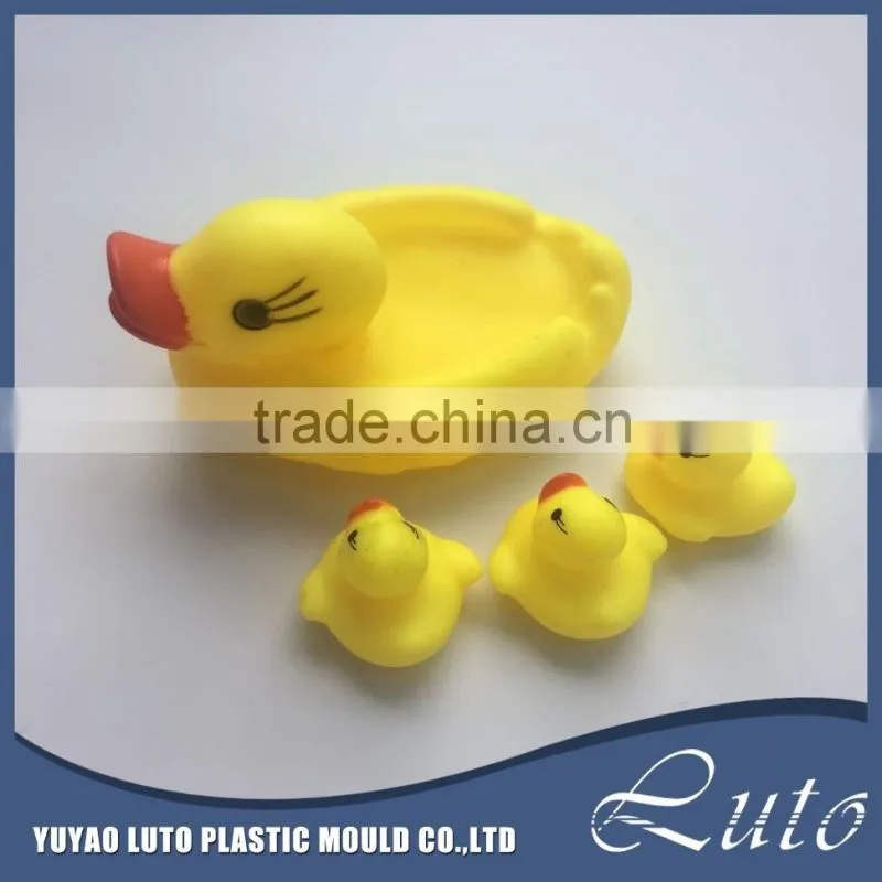 Family Ducks Floating Promotional Bath Toy