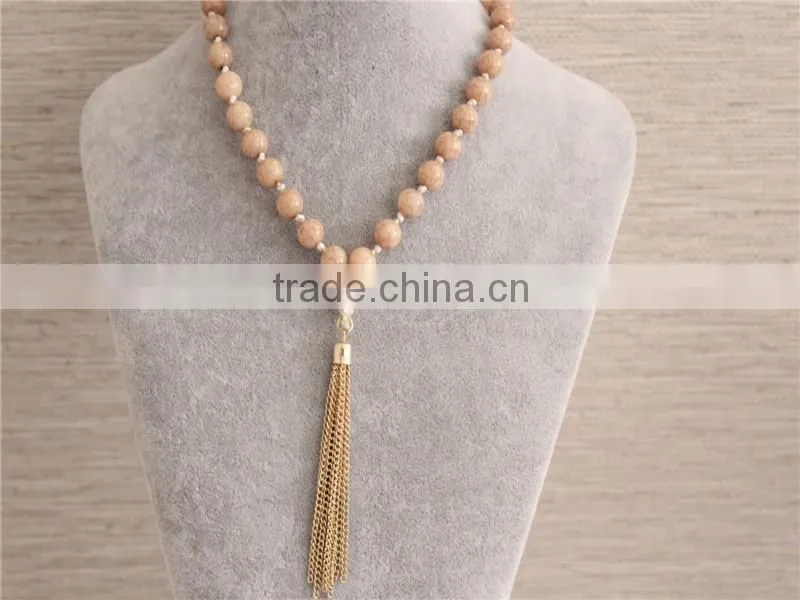 Hot selling fashion design acrylic beads necklace women necklace jewerly