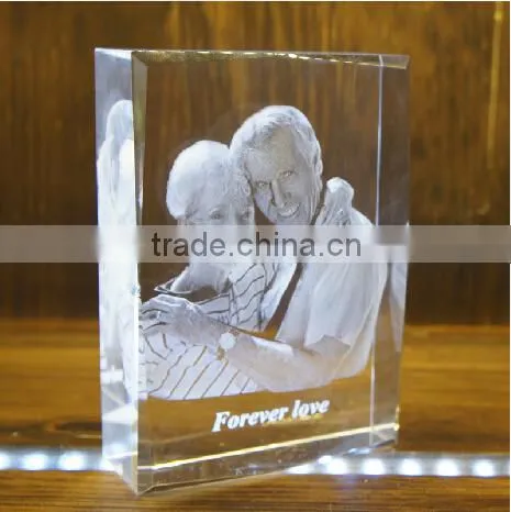 2016 Elegant and beautiful design crystal clock