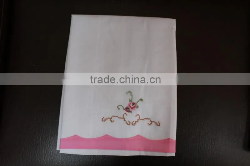 2015 polyster bedding set with flowers and animals for plain