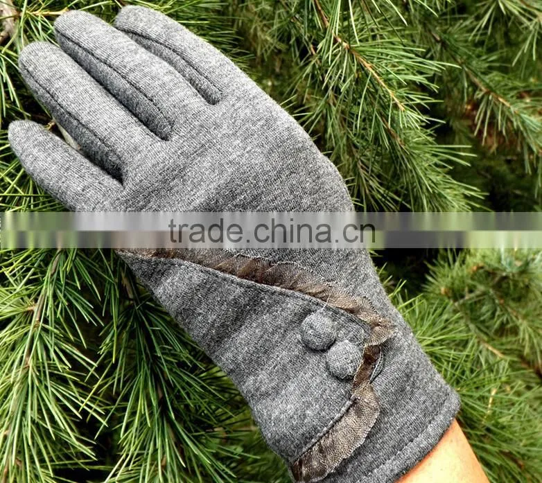 Hot Selling Low Price Full Finger Customize Mirco Velvet Material Cycle Winter Gloves for Woman
