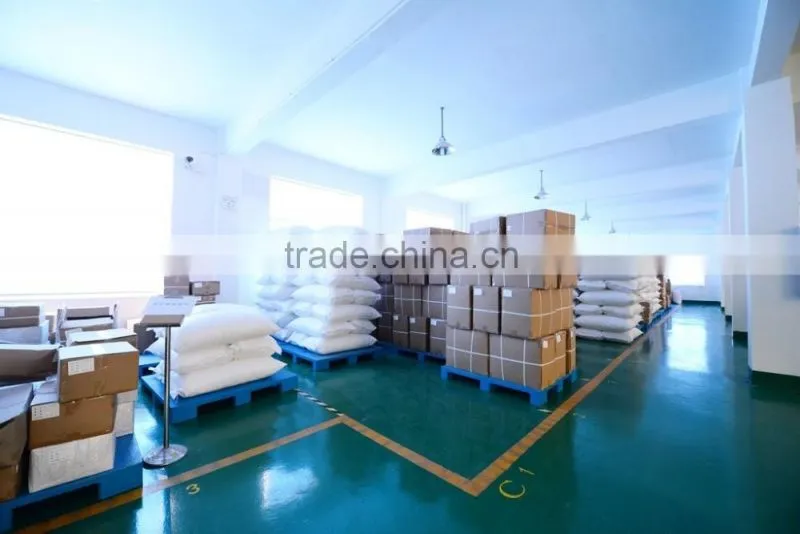 Plastic Material and Screw Cap Sealing Type refillable roll on bottle